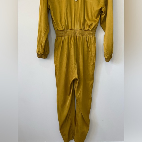 Lynne satin V neck boiler jumpsuit medium - Picture 12 of 14